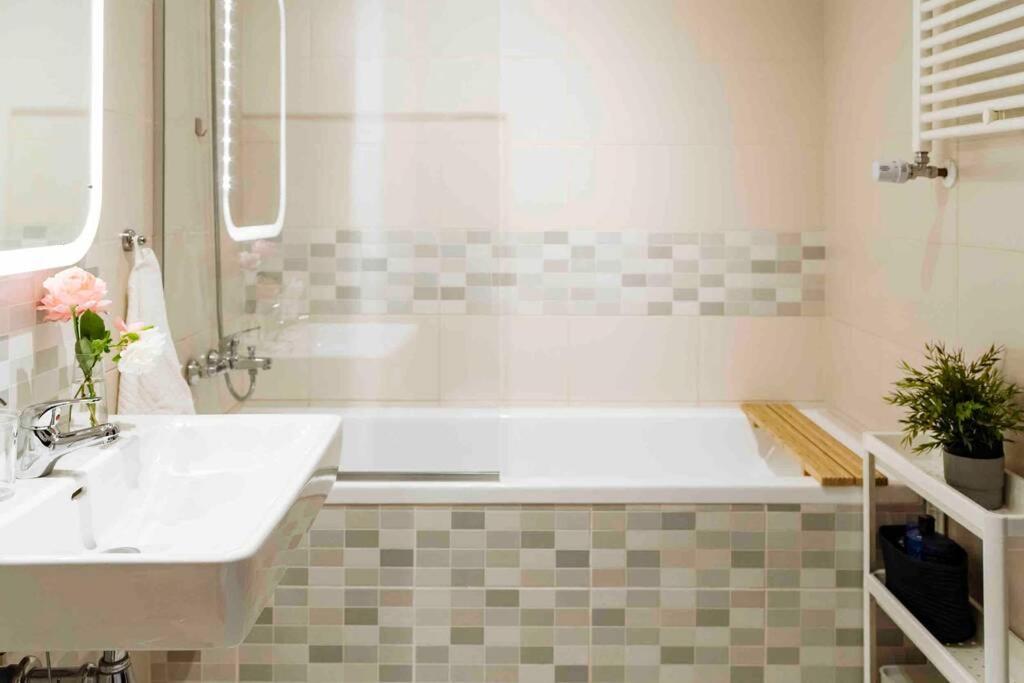 Apartament Vivando - Classy E + Parking