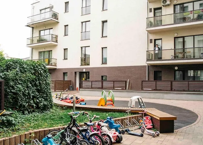 Vivando - Classy Studio E + Parking