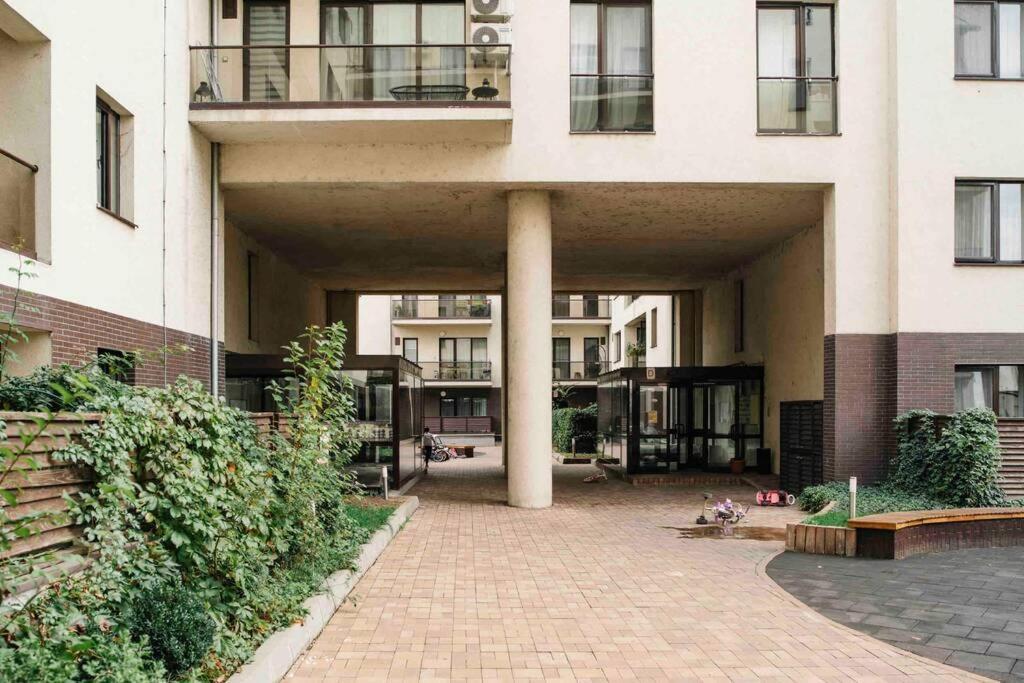Vivando - Classy E + Parking Apartment Bucharest